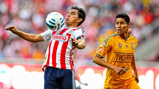 Chivas Mejoró, Pero no Pudo Ante Tigres