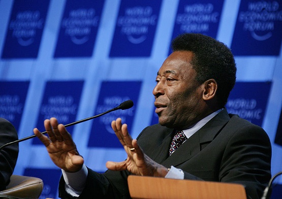 Pelé Apoyó Reelección de Joseph Blatter