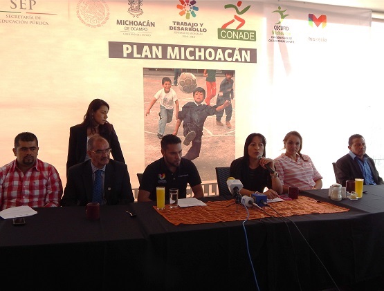 Más de 800 Jóvenes en la Etapa Estatal del Torneo de Fútbol Callejero Michoacán 2014