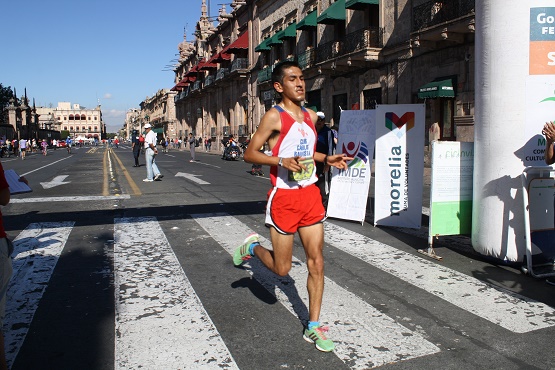 Edgardo Bautista, ganador 10k