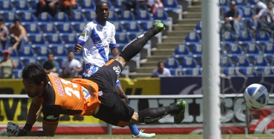 Puebla se Reivindicó con Victoria Ante Gallos