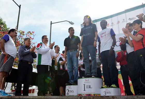 La Carrera Atlética “Camina, Trota Corre” Llegó a Uruapan