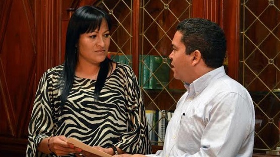 Entrega Secretario de Gobierno, Nombramiento a Ruth Huipe Estrada Como Nueva Directora de la CECUFID