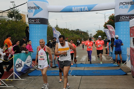 Poco más de 1.5 Toneladas de Víveres Recabados en Carrera de Aniversario del SMRTV