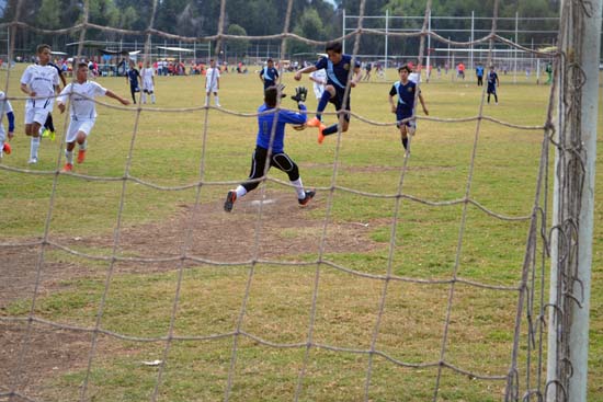 U.M.S.N.H. vs. Escuela de Tigres Blancos Gestal