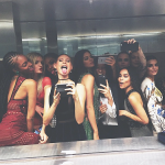 Dentro del Baño de Mujeres