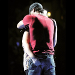 Se La Agarraron en Pleno Concierto