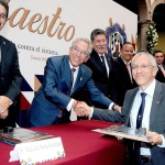 Con Agua, Tierra y Tractor Cualquier wey es Agricultor