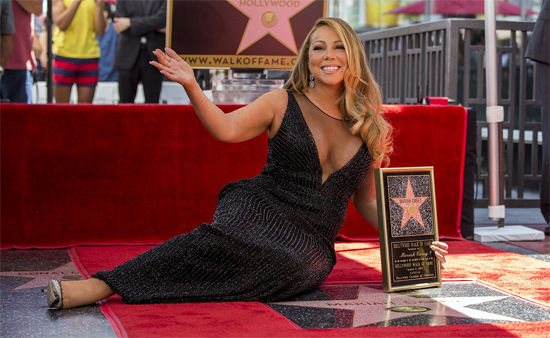 La Voluminosa Mariah Carey Recibe Estrella