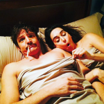 Detrás de las Sábanas