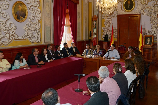 Ofrece Alfonso Martínez a Hoteleros Impulsar el Turismo en Morelia