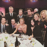 Foto de los Elencos de “The Big Bang Theory” y “Friends”