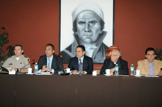 Revisan Gobernador y Cardenal Avances Ante Próxima Visita del Papa Francisco a Michoacán