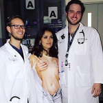 Los Doctores no la Querían Dejar ir