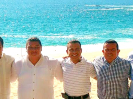 Fidel Calderón Gira