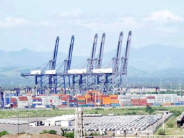 Puerto-Lázaro-Cárdenas