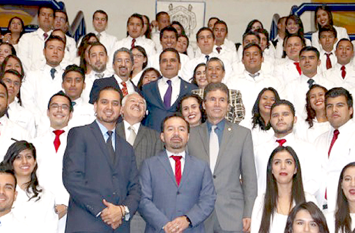 Silvano-Aureoles-Doctores