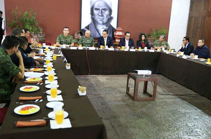 Grupo-de-Coordinación-Sesionando