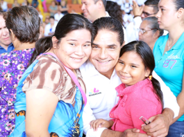 silvano-aureoles-mujeres